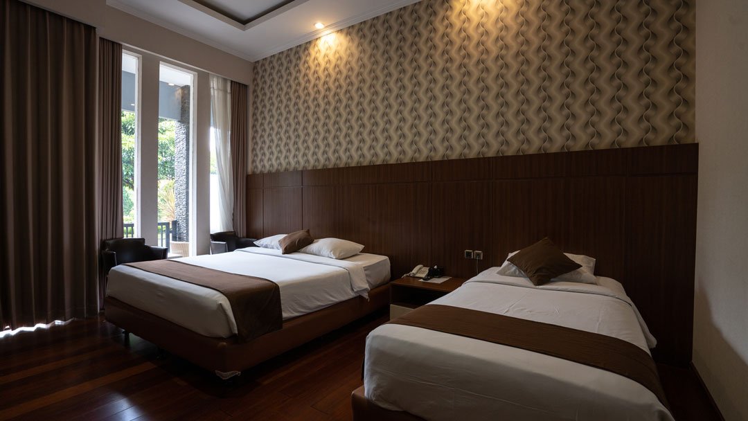 Executive Room 3
